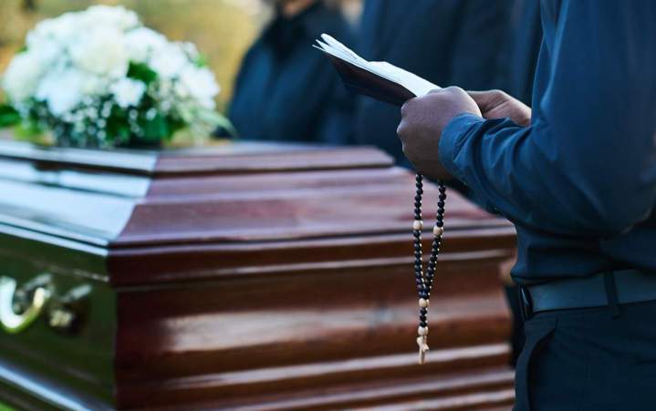 Enterrement orthodoxe Martinique